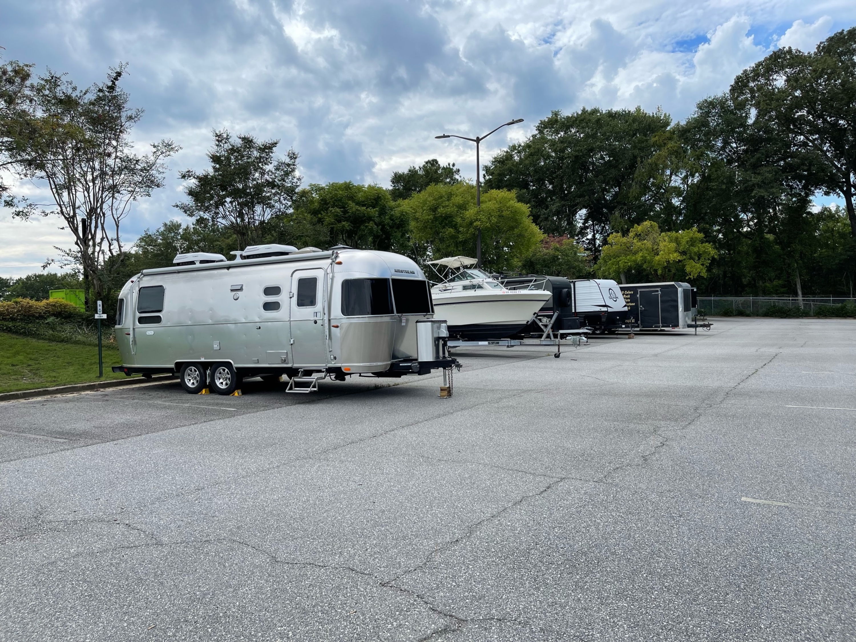 Camping dan trailer perjalanan, penyimpanan