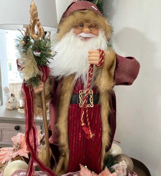 Santa Claus with scepter