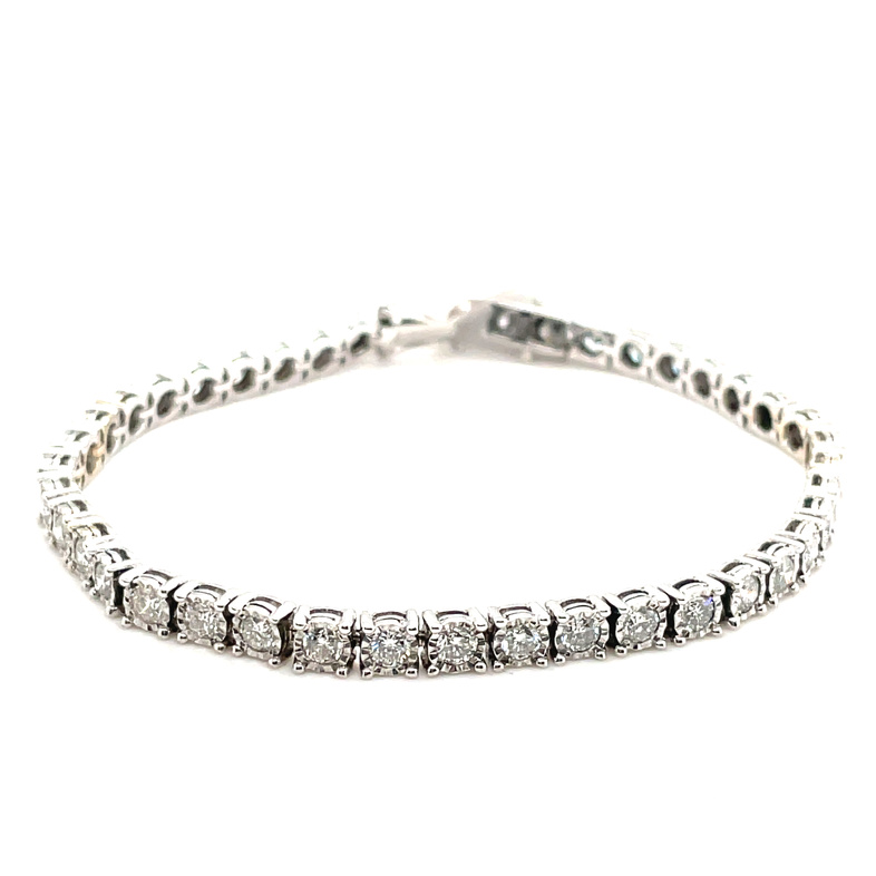 Diamond Tennis Bracelet Containing: 40 Round Diamonds