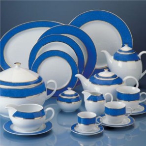 Lots de vaisselle en porcelaine