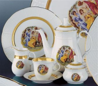 Porcelāna vakariņas komplekti