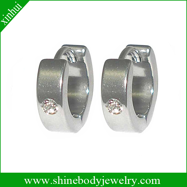 huggie earring, body jewelry