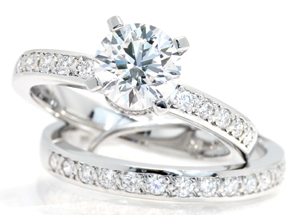 ENGAGEMENT RINGS