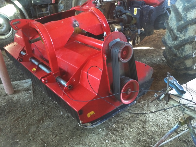 Balancing rotors for mulcher and other agricultural machines