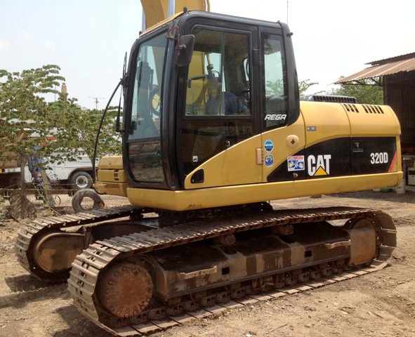 CATERPILLAR 320D 2009