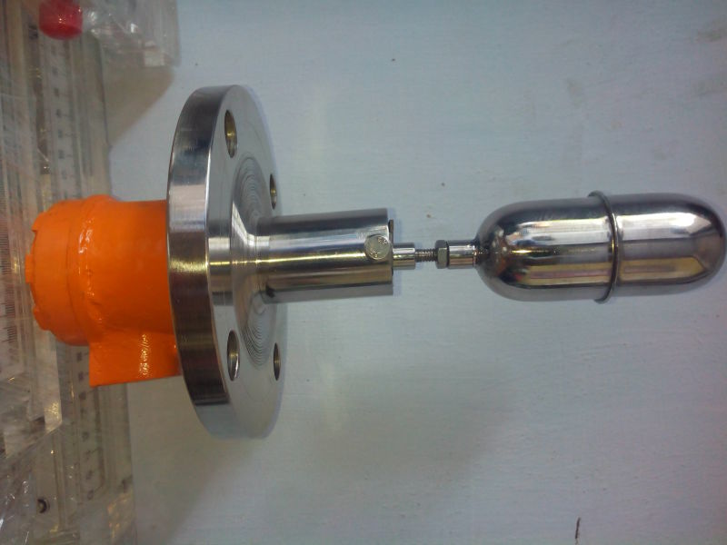 Liquid antas o Float switch at antas ng mga alarma