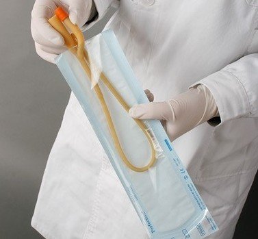 Heat sealing sterilization pouch