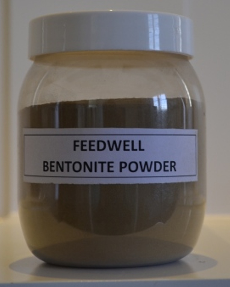 جانوروں کی افزائش کے لئے Bentonite