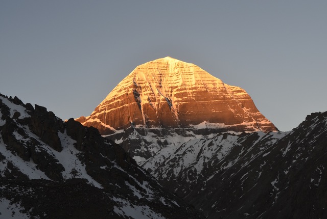 Mt Kailash and Lake Mansarovar tour organizer 