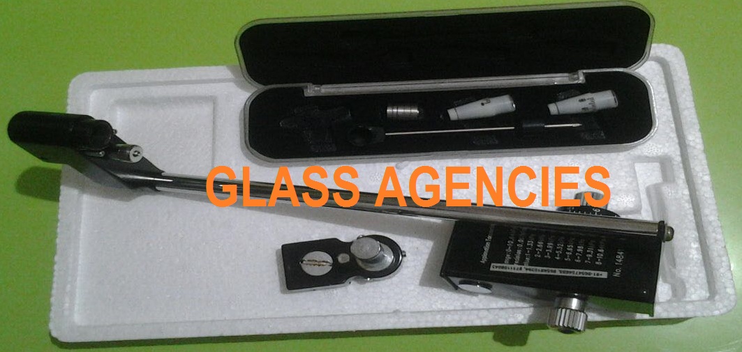 Applanation Tonometer