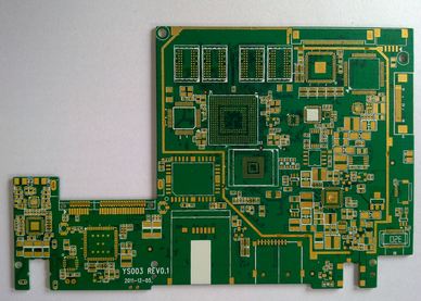 PCB וPCBA