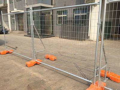 Welded Wire Temporary Panels Save Time and Money