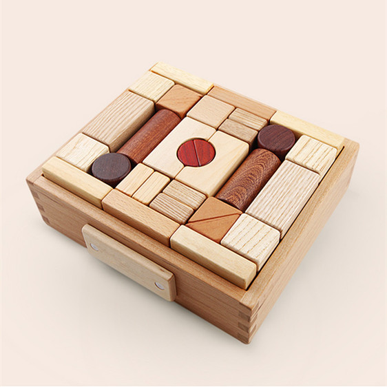 Wooden thirteen hole educational toys