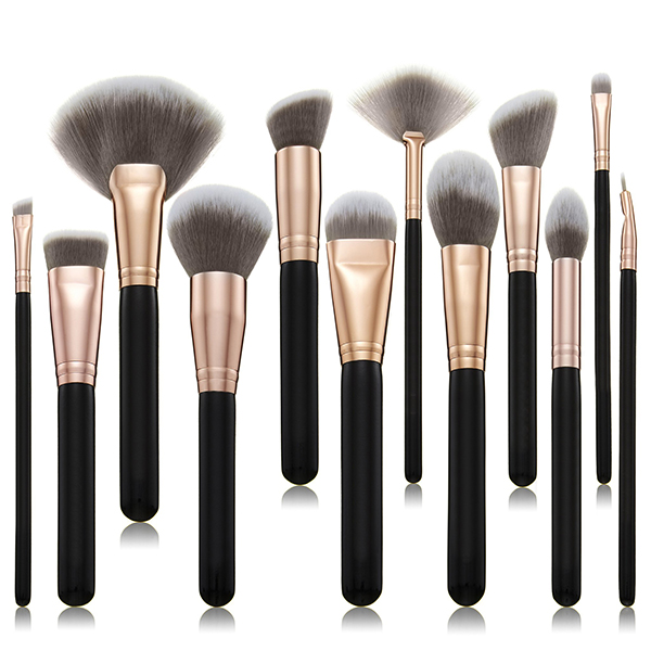 makeup brush manufacturer