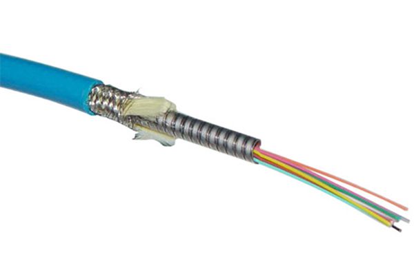 Kabel optik fiber dan peralatan terkait