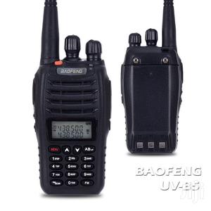 Componente şi accesorii pentru aparatură de radiocomunicaţie de uz militar