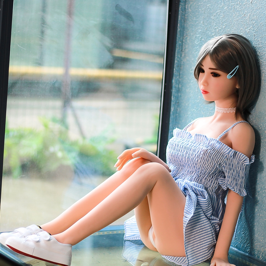 small lady love doll