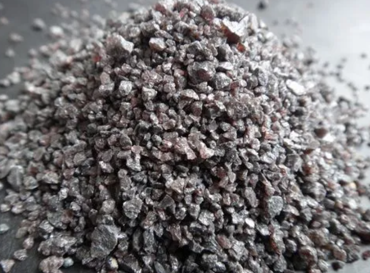 Brown fused alumina for abrasives