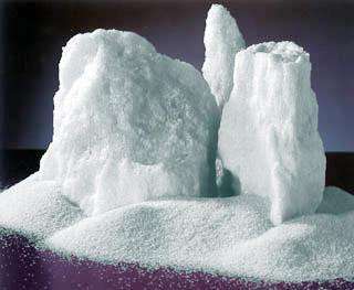 White fused alumina for abrasives