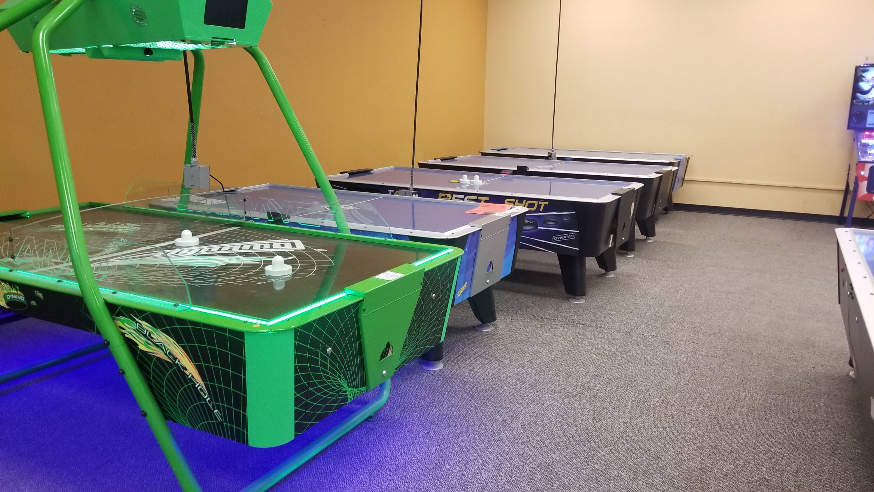 Mesas ou acessórios para air hockey